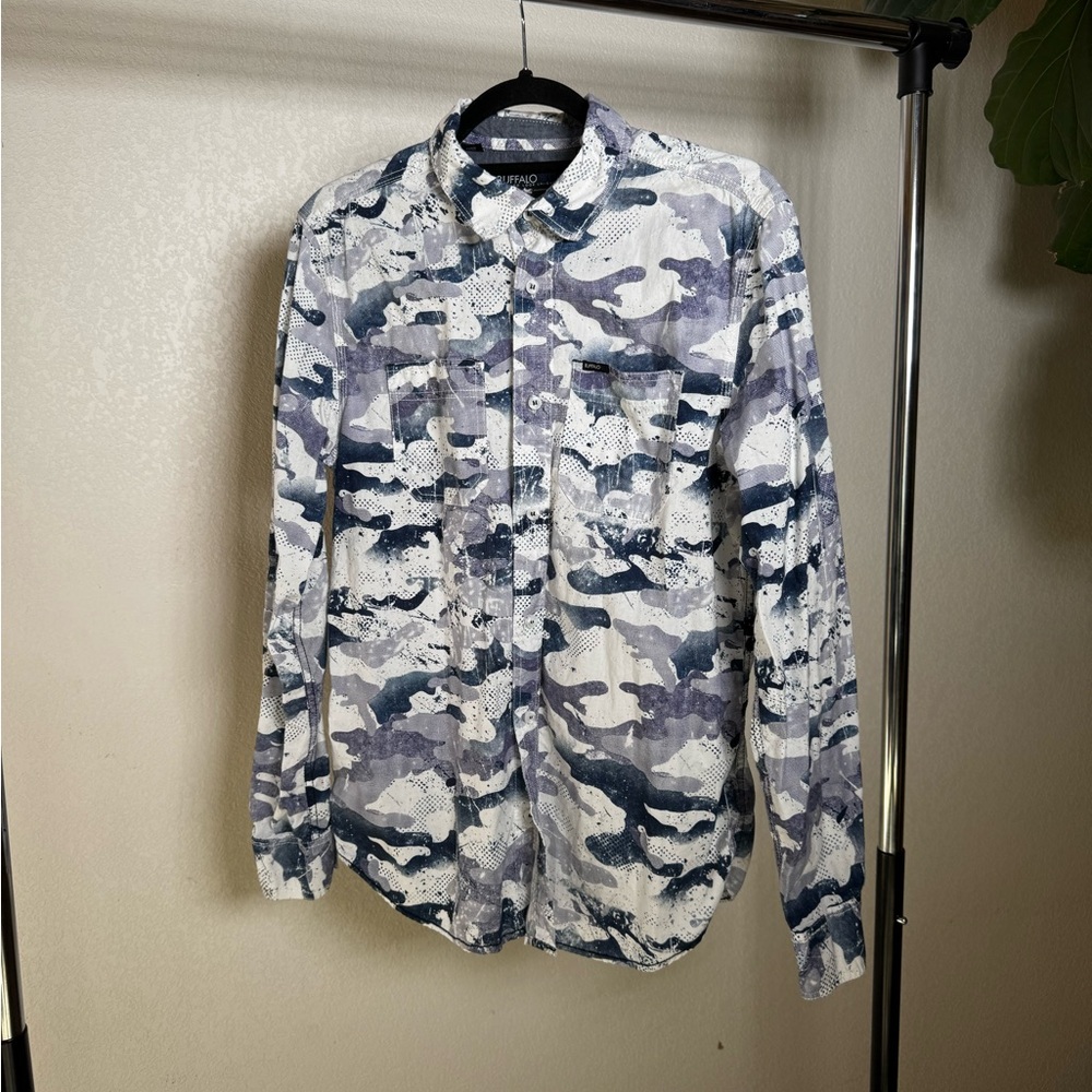 Men’s Baffalo Camo Button Up Shirt